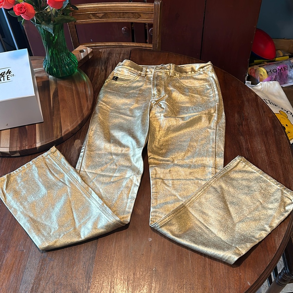 Guess Holiday Gold Jean type Pants !